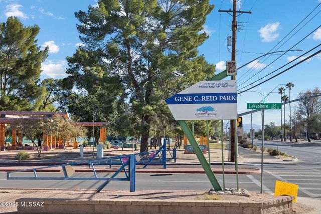 3601 E March Place, Tucson, AZ 85713