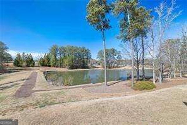 496 Spring View Drive, Woodstock, GA 30188