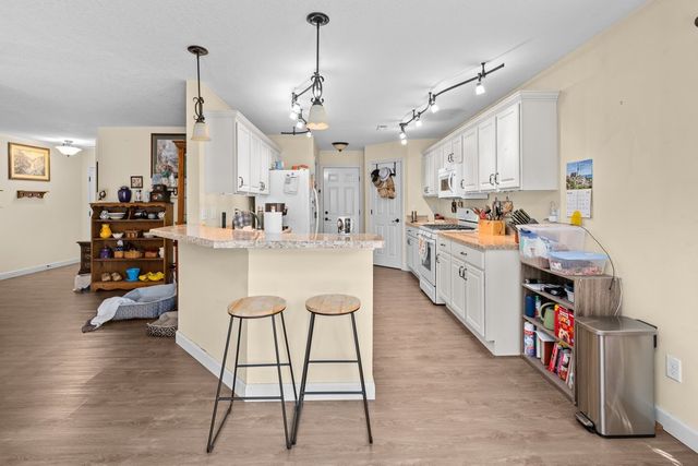 315 E Lotte Street, Blue Grass, IA 52726