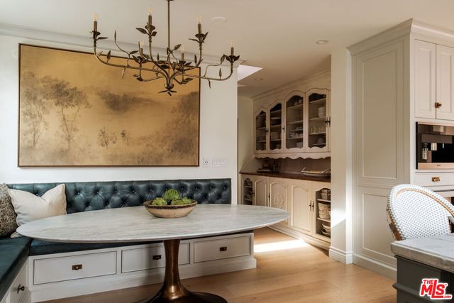 18875 Pasadero Drive, Tarzana, CA 91356