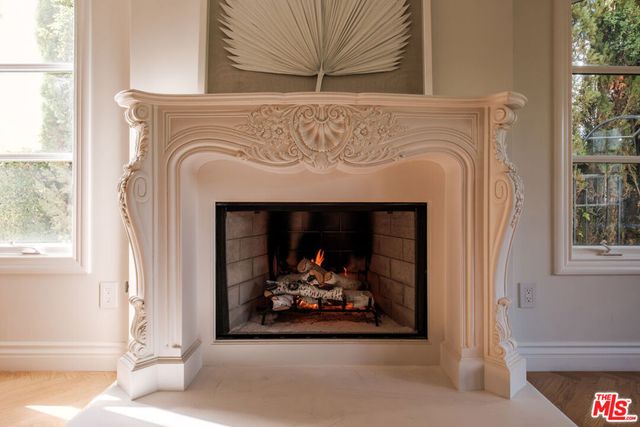 18875 Pasadero Drive, Tarzana, CA 91356