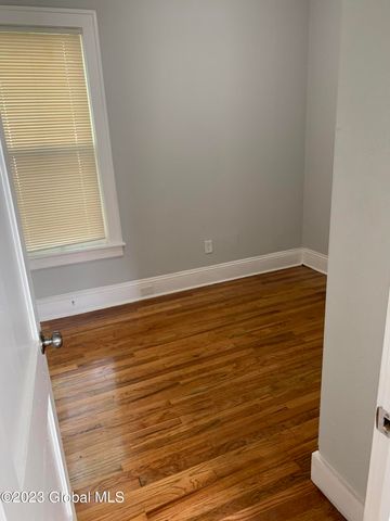 113 15th Street 1, Watervliet, NY 12189