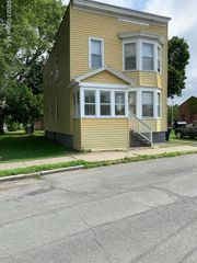 113 15th Street 1, Watervliet, NY 12189
