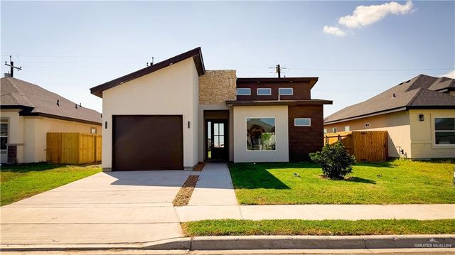 5909 N Playa Del Sol Street, Edinburg, TX 78542