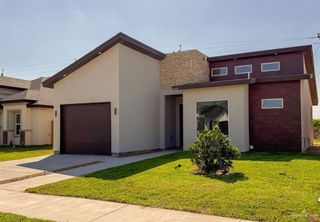 5909 N Playa Del Sol Street, Edinburg, TX 78542