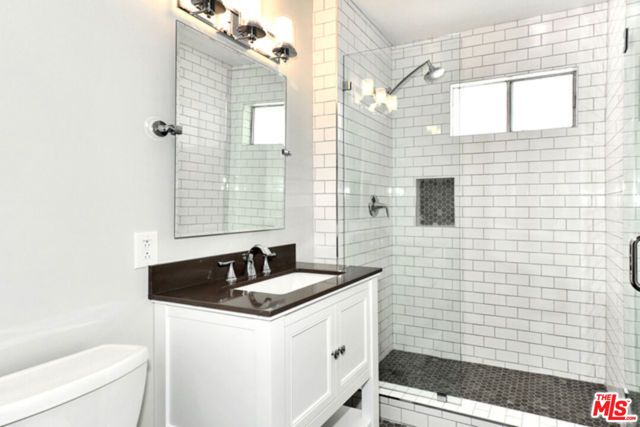 2427 Centinela Avenue G, Santa Monica, CA 90405