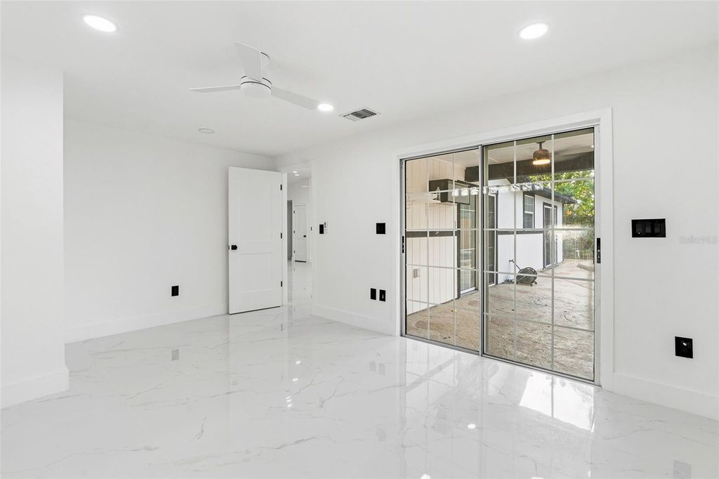 Image 23 of property listing at 5308 BLACK PINE DRIVE, Tampa, FL 33624