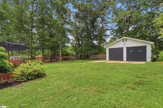 23 Blue Mountain Drive, Greenville, SC 29617