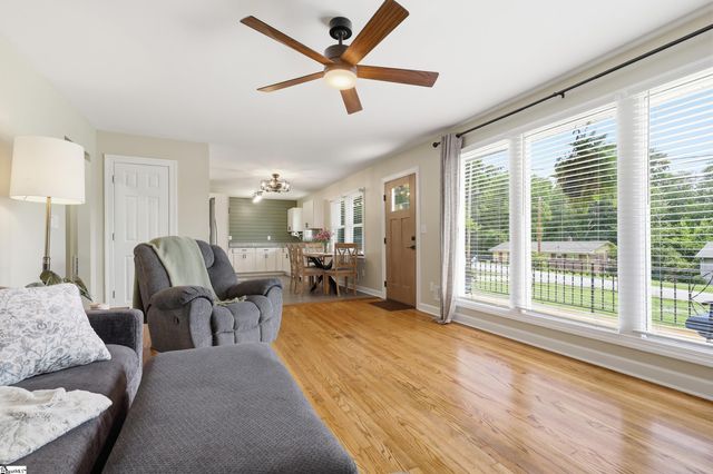 23 Blue Mountain Drive, Greenville, SC 29617