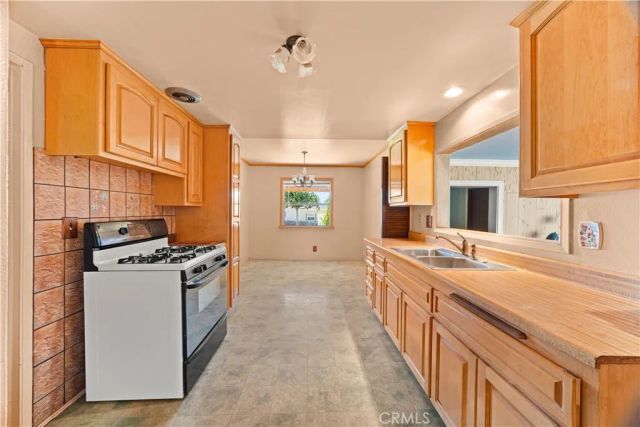 520 Lyford Drive, La Verne, CA 91750
