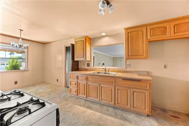 520 Lyford Drive, La Verne, CA 91750