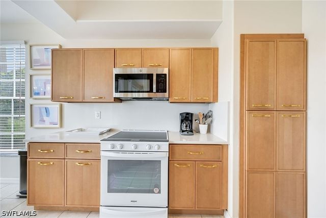 2230 Arielle DR 1902, Naples, FL 34109