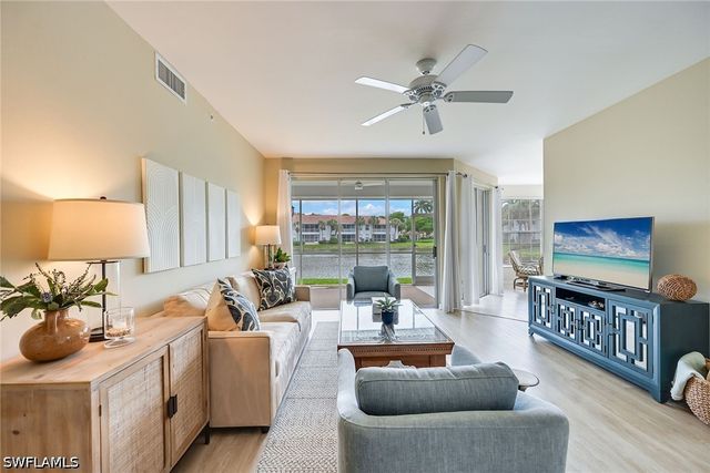 2230 Arielle DR 1902, Naples, FL 34109