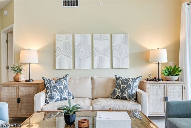 2230 Arielle DR 1902, Naples, FL 34109