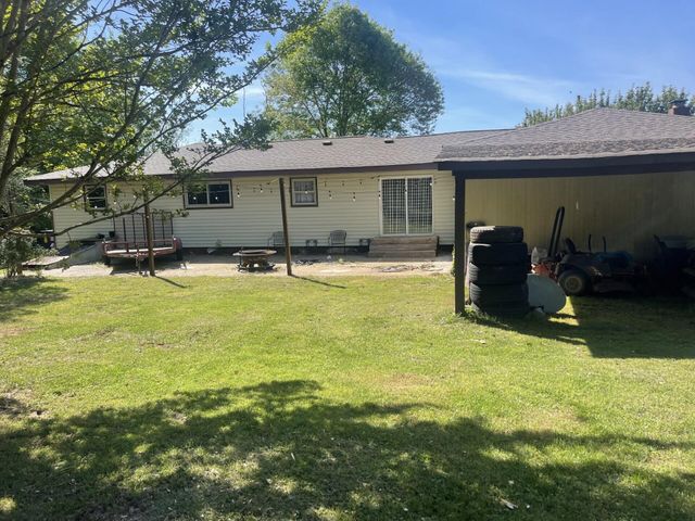 1239 Dossett Street, Athens, TN 37303