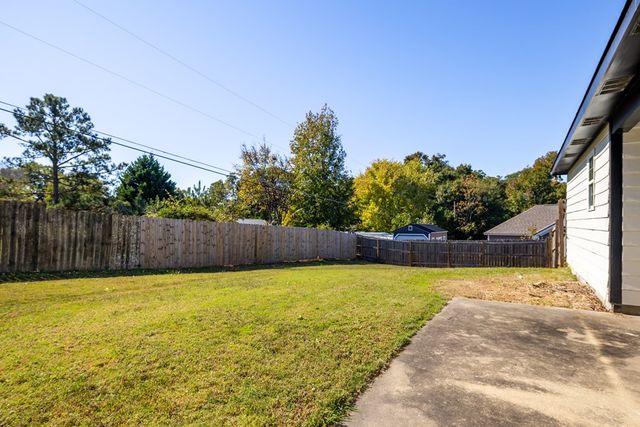 165 Lee Road 2148, Smiths Station, AL 36877