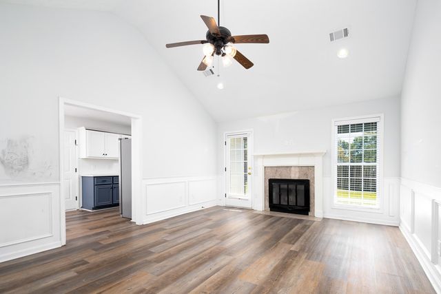 165 Lee Road 2148, Smiths Station, AL 36877