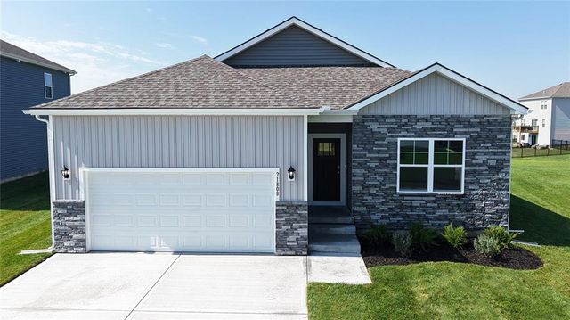 710 Fallen Leaf Drive, Belton, MO 64012