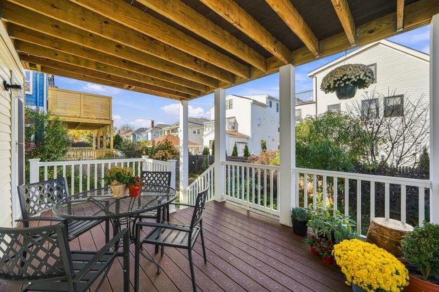 19 Dartmouth Street 19, Arlington, MA 02474