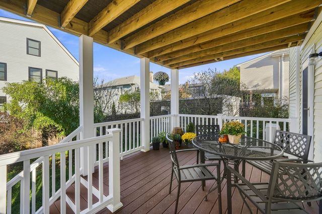 19 Dartmouth Street 19, Arlington, MA 02474