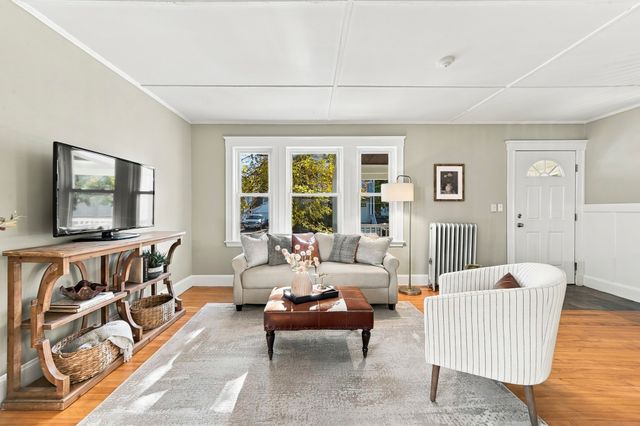 19 Dartmouth Street 19, Arlington, MA 02474