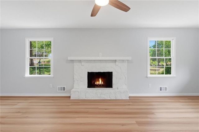 2131 Rolling Acres Drive SW, Conyers, GA 30094