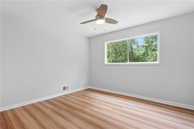 2131 Rolling Acres Drive SW, Conyers, GA 30094