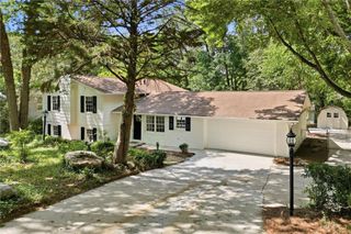 2131 Rolling Acres Drive SW, Conyers, GA 30094