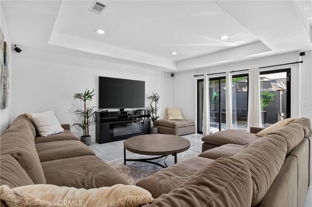 13964 Morrison Street, Sherman Oaks, CA 91423