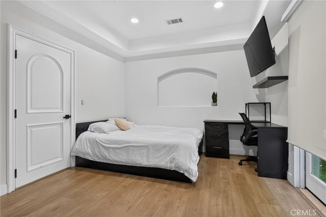 13964 Morrison Street, Sherman Oaks, CA 91423