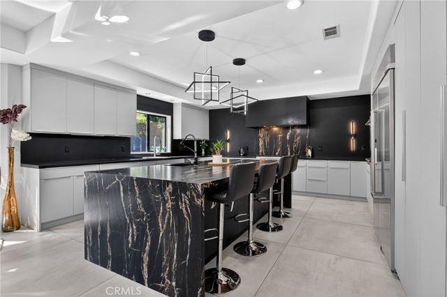 13964 Morrison Street, Sherman Oaks, CA 91423