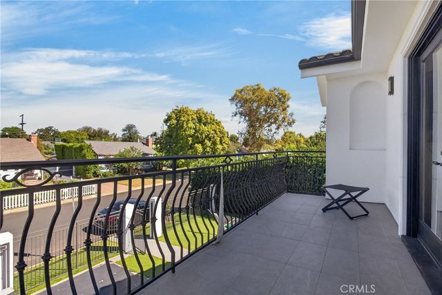 13964 Morrison Street, Sherman Oaks, CA 91423