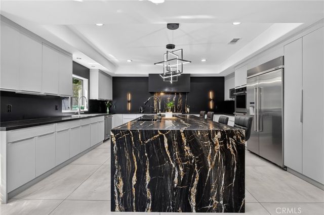 13964 Morrison Street, Sherman Oaks, CA 91423