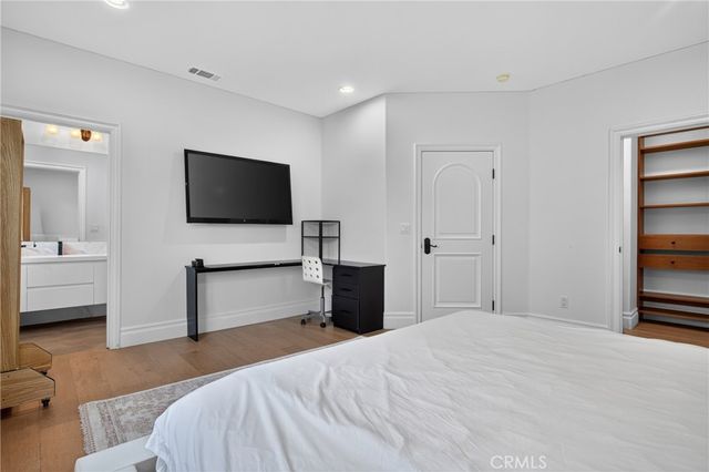13964 Morrison Street, Sherman Oaks, CA 91423