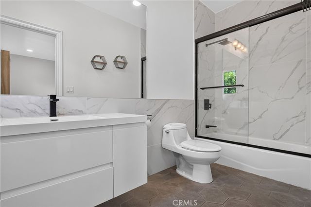 13964 Morrison Street, Sherman Oaks, CA 91423
