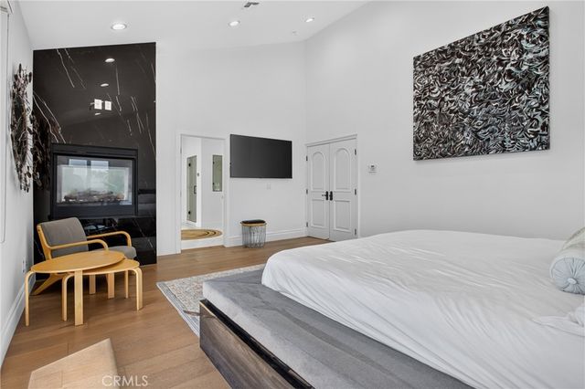 13964 Morrison Street, Sherman Oaks, CA 91423