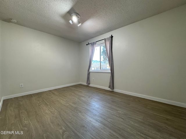 147 BELVIDERE Street, El Paso, TX 79912