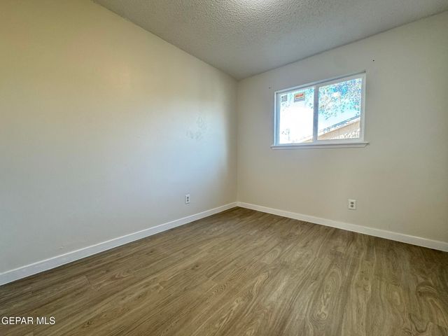 147 BELVIDERE Street, El Paso, TX 79912