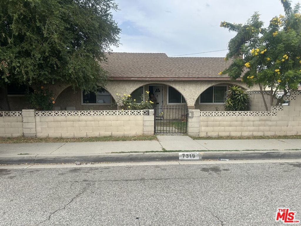 7319 Cortland Avenue, Paramount, CA 90723 — exterior