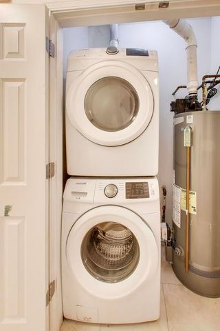 2615 S Lowe Avenue 1S, Chicago, IL 60616