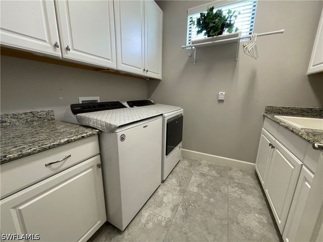 8328 Lucello TER N, Naples, FL 34114