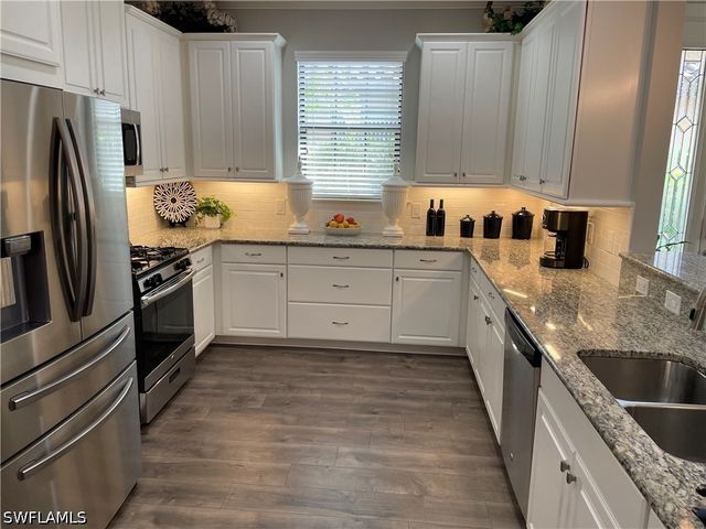 8328 Lucello TER N, Naples, FL 34114