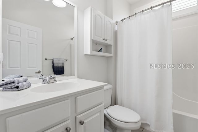 11 Sweetwater Ct, Bluffton, SC 29909