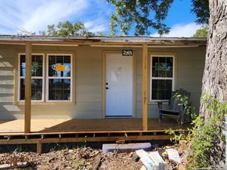 2263 19th, San Antonio, TX 78207