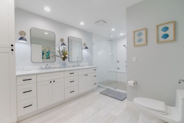 2524 La Cristal Circle, Palm Beach Gardens, FL 33410