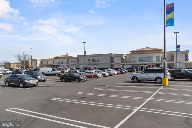 1112 SAVANNAH ST SE #31, Washington, DC 20032