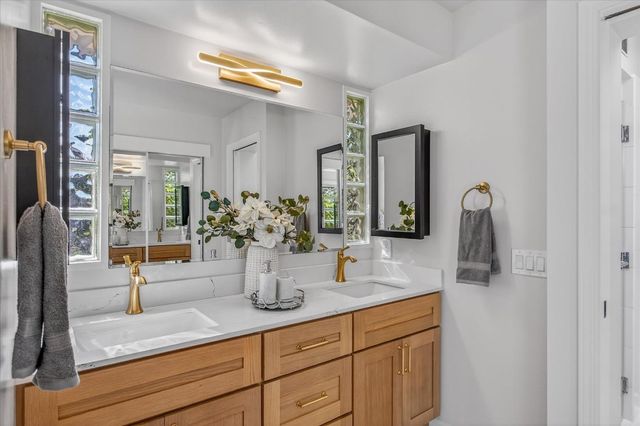 2758 Glorietta Circle, Santa Clara, CA 95051