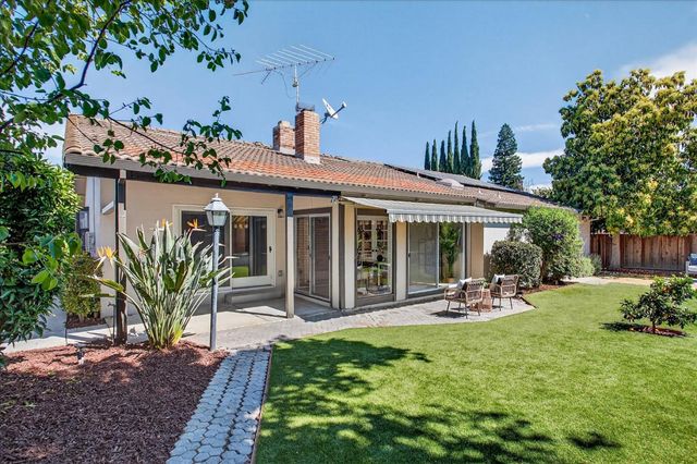 2758 Glorietta Circle, Santa Clara, CA 95051