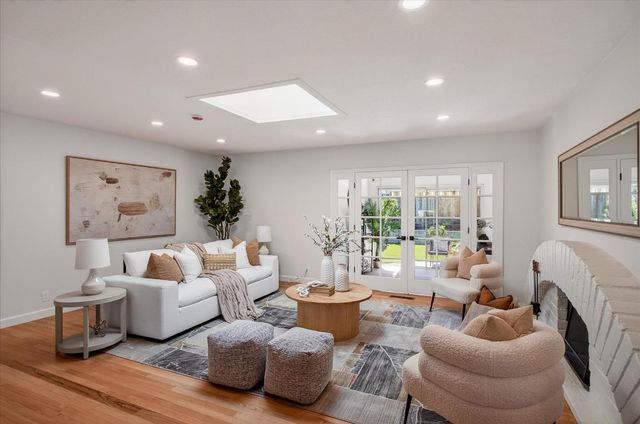 2758 Glorietta Circle, Santa Clara, CA 95051