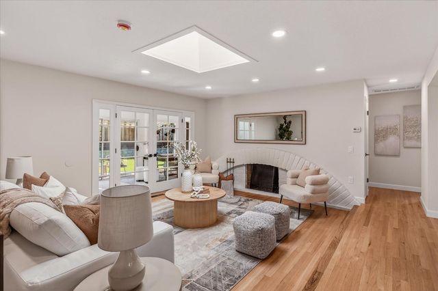 2758 Glorietta Circle, Santa Clara, CA 95051